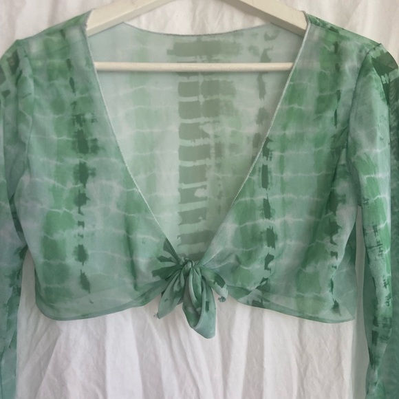 Green Groovy Cropped Tie Dye Long sleeve Top Size Small - Picture 5 of 11